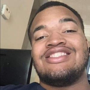 Meet your Posher, Lee